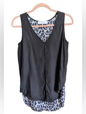 INTERMIX DEREK LAM Black White Rock Animal Print Silk High-low Top Size Medium